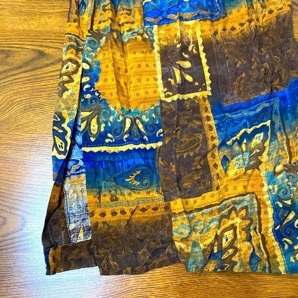 🌷 Eric Ryan🌷 Vintage Silk Feel Unique Print Long Skirt - Picture 2 of 7